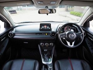 Mazda2 1.5 Skyactive XD High Plus 2015 สภาพนางฟ้า รูปที่ 4